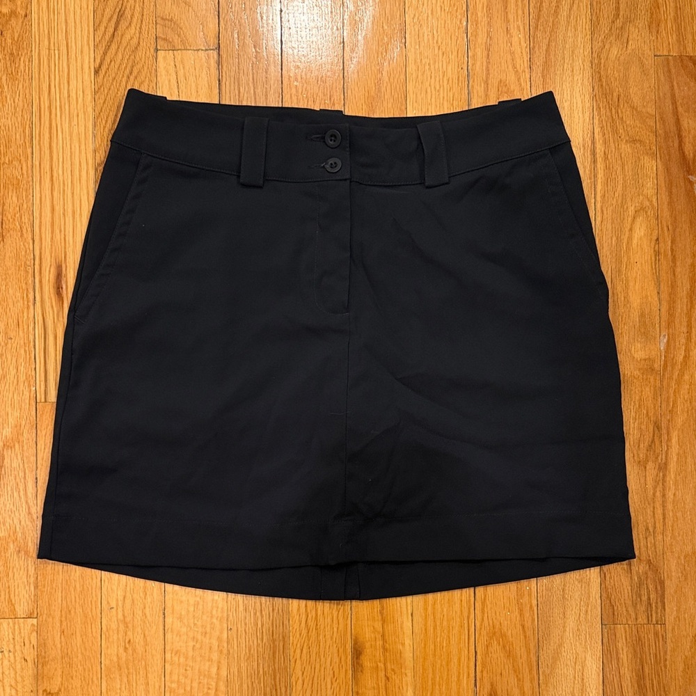 Nike Women’s Black Golf Skirt Size 6
